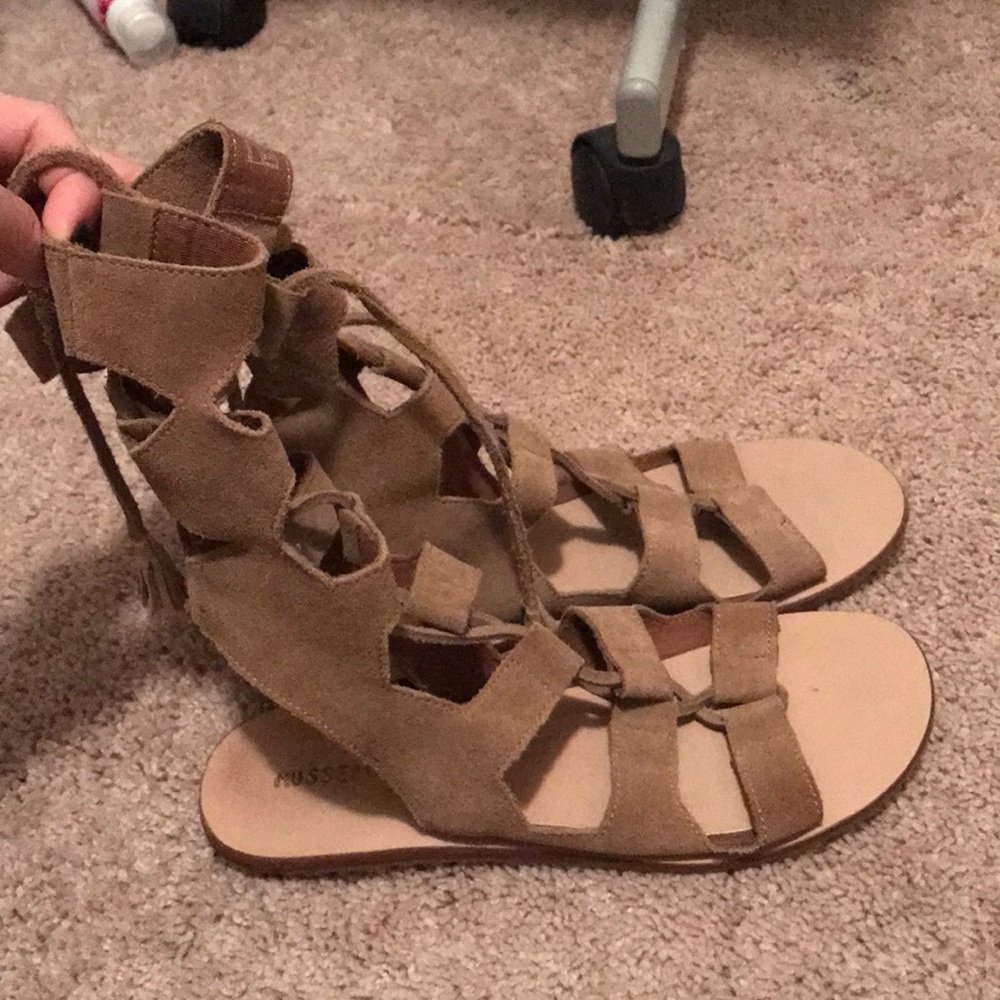 Gladiator sandals